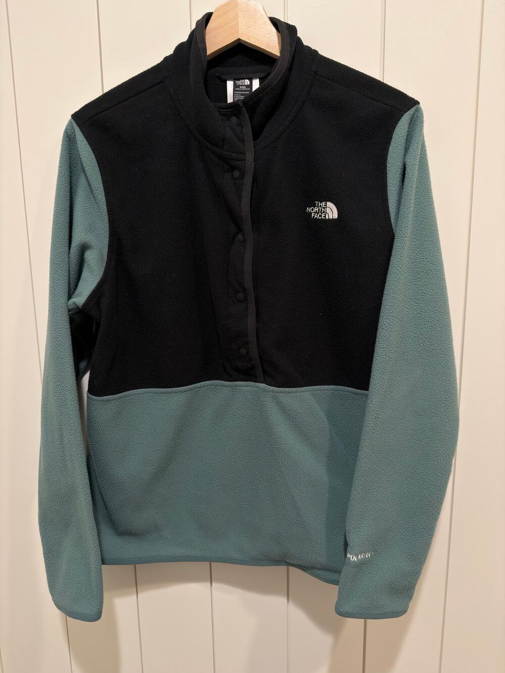 The North Face Women’s L Polartec Fleece Pullover